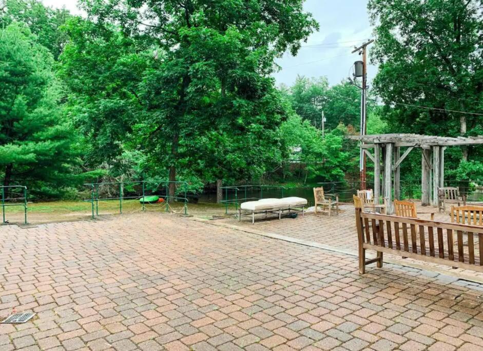 Сasa de vacaciones Beautiful Country Retreat - 40 Guests!