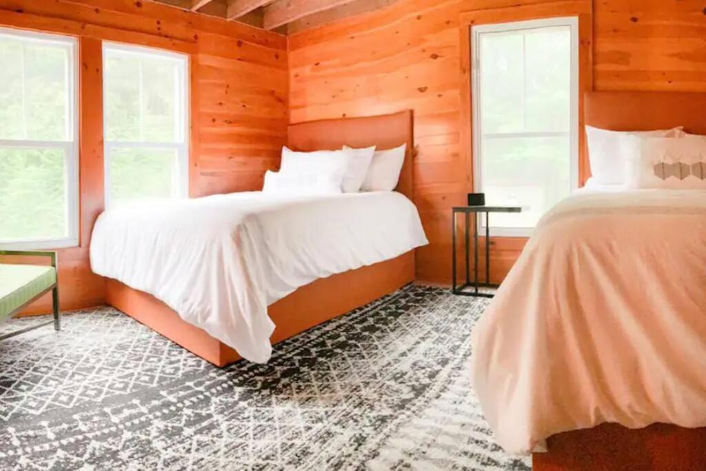 Сasa de vacaciones Beautiful Country Retreat - 40 Guests!