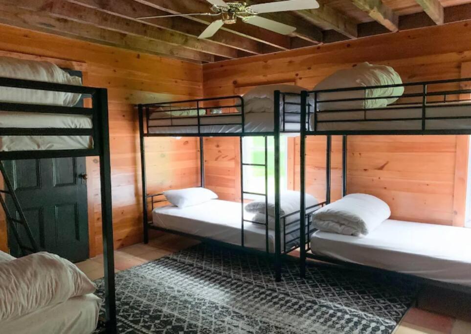 Beautiful Country Retreat - 40 Guests! * Milford